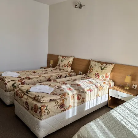 Хотел Добринище