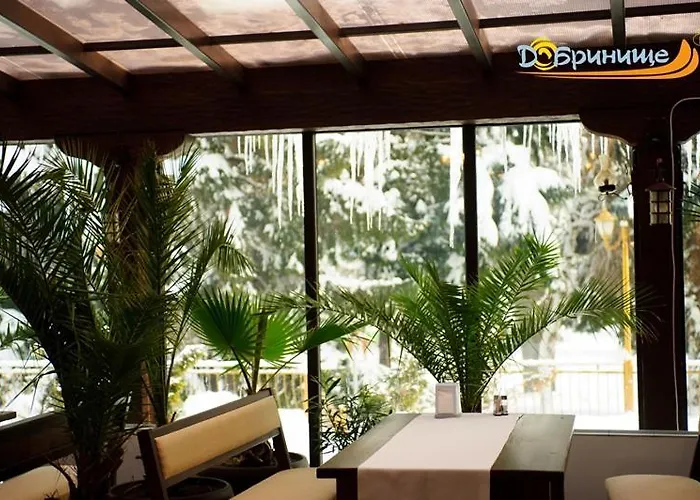 Хотел Добринище Хотел *